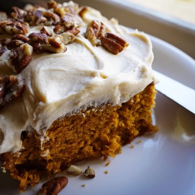 Pumpkin Pecan Cake